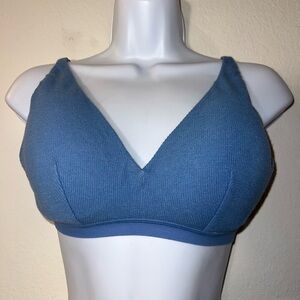 Knix Blue Seamless Bra with Wide Straps and Wireless Design